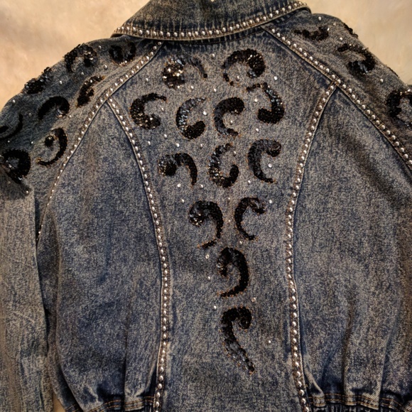 ICS Designs stage clothing - Picture 4 of 5